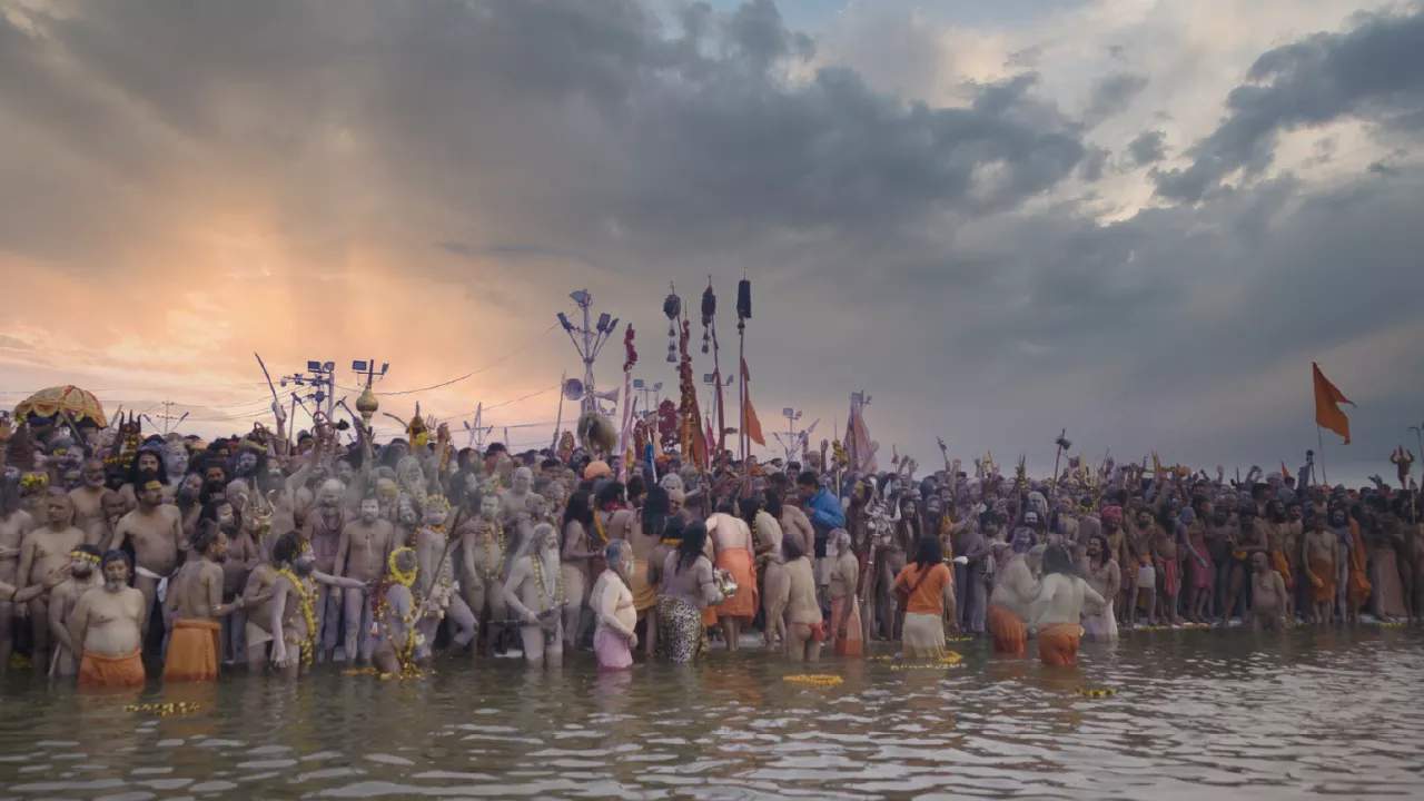 Mahakumbh 2025 Start Date, Types of Kumbh Mela, Website, Tent Booking